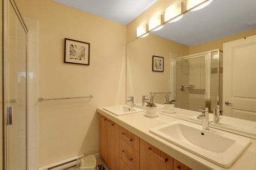 68-14838 61 Avenue, Surrey, BC 