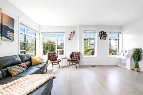 52-7127 193A Street, Surrey, BC 