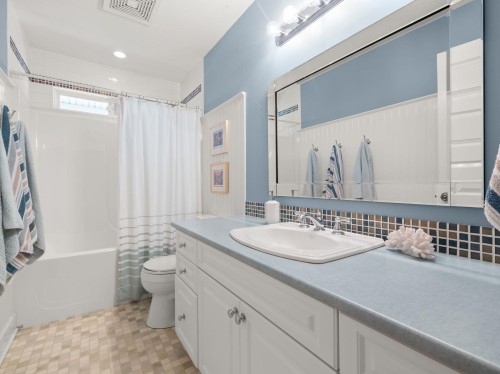 12035 56 Avenue, Surrey, BC 