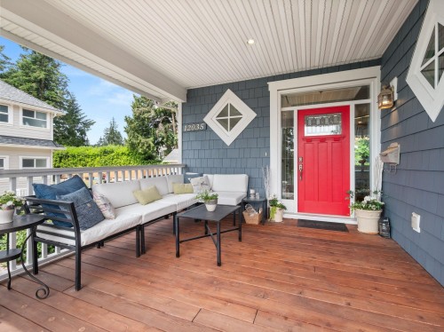 12035 56 Avenue, Surrey, BC 