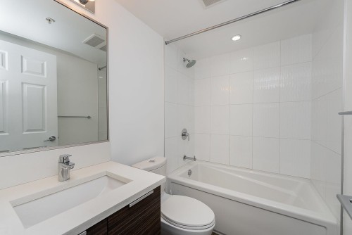 1206-13303 Central Avenue, Surrey, BC 