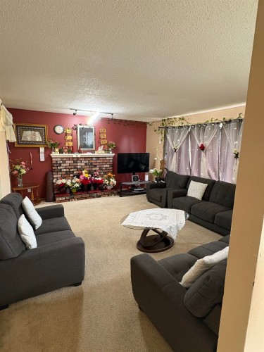 32469 Emerald Avenue, Abbotsford, BC 