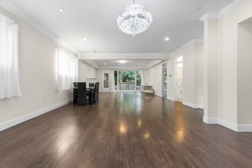 13766 North Bluff Road, White Rock, BC 