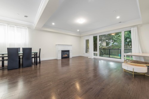 13766 North Bluff Road, White Rock, BC 