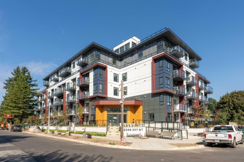 109-5398 207 Street, Langley, BC 