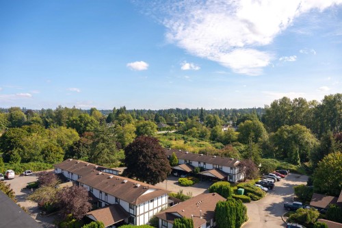 109-5398 207 Street, Langley, BC 