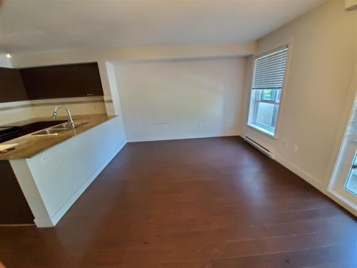 315-13883 Laurel Drive, Surrey, BC 