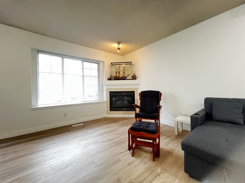 75-12110 75A Avenue, Surrey, BC 