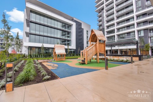 3108-13675 107A Avenue, Surrey, BC 