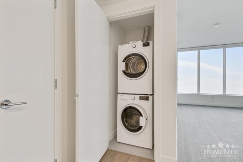 2908-13675 107A Avenue, Surrey, BC 