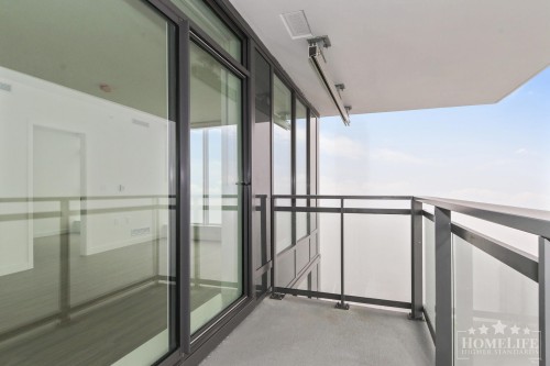 2908-13675 107A Avenue, Surrey, BC 