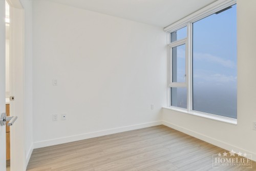 2908-13675 107A Avenue, Surrey, BC 