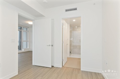 2908-13675 107A Avenue, Surrey, BC 