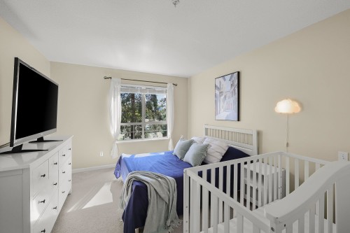 210-22025 48 Avenue, Langley, BC 