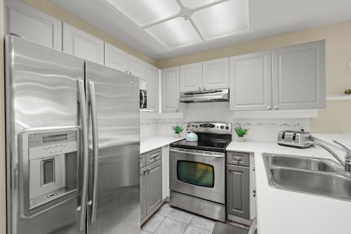 210-22025 48 Avenue, Langley, BC 