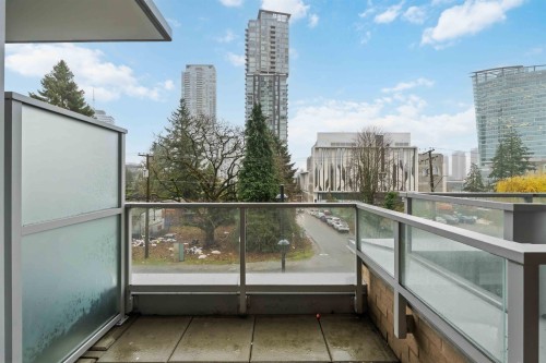 206-13350 Central Avenue, Surrey, BC 