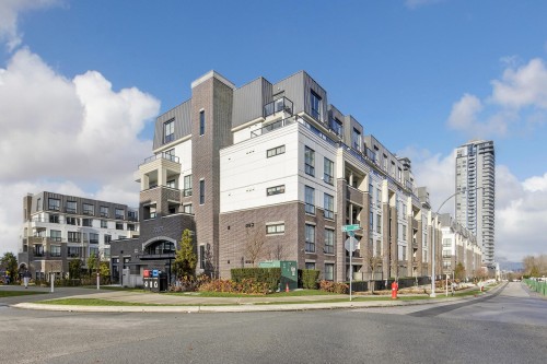 305-20077 84 Avenue, Langley, BC 