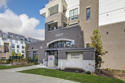 305-20077 84 Avenue, Langley, BC 