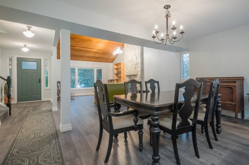 10037 158A Street, Surrey, BC 