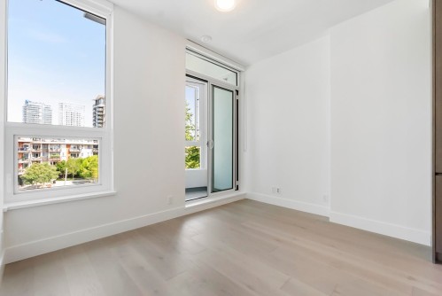 601-1342 Johnston Road, White Rock, BC 