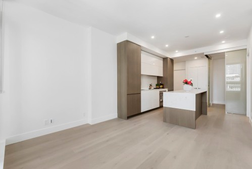 601-1342 Johnston Road, White Rock, BC 