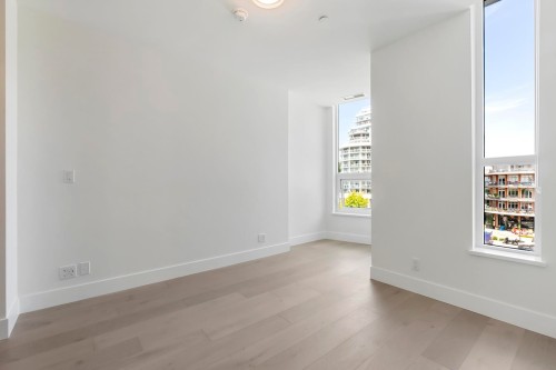 601-1342 Johnston Road, White Rock, BC 