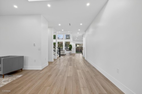 6723 122A Street, Surrey, BC 