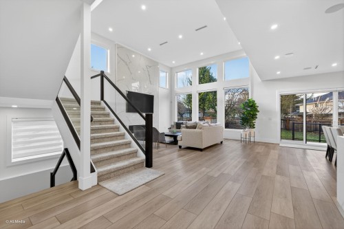 6723 122A Street, Surrey, BC 