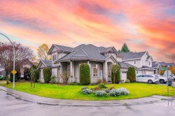 6368 189a Street  Surrey, BC V3S 8S3