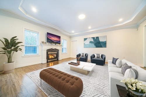 6368 189A Street, Surrey, BC 