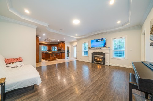 6368 189A Street, Surrey, BC 