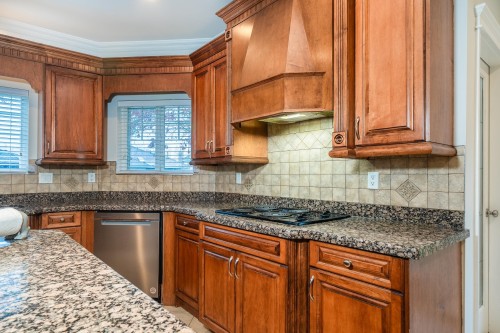 6368 189A Street, Surrey, BC 