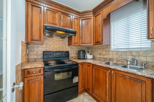 6368 189A Street, Surrey, BC 