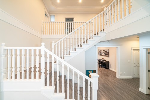 6368 189A Street, Surrey, BC 