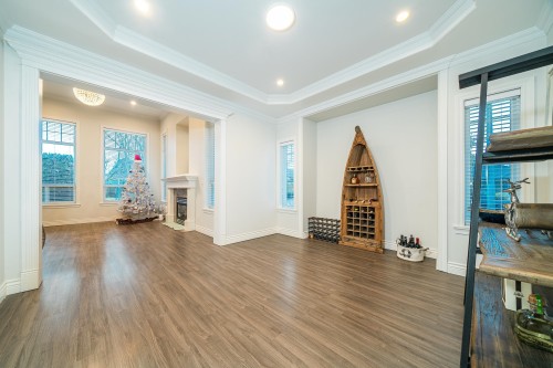 6368 189A Street, Surrey, BC 