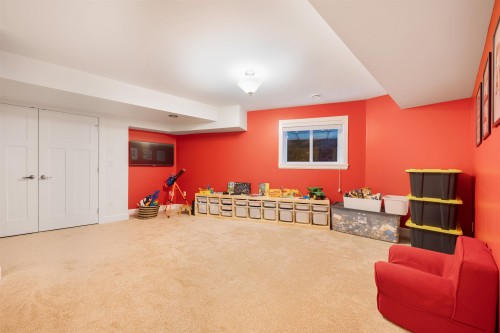 337 171A Street, Surrey, BC 