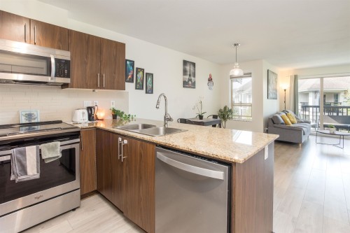 425-8915 202 Street, Langley, BC 