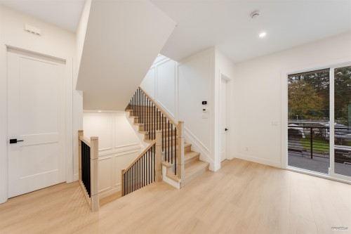 2-9727 129A Street, Surrey, BC 