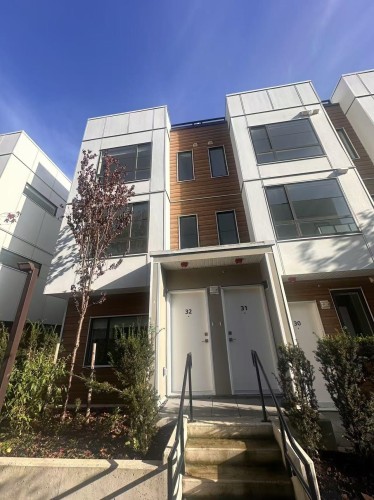 31-6328 King George Boulevard, Surrey, BC 