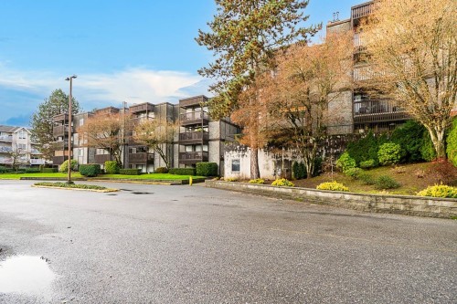 312-13501 96 Avenue, Surrey, BC 