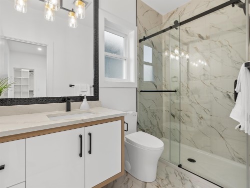 101-16693 16 Avenue, Surrey, BC 