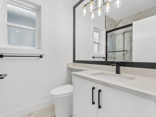 101-16693 16 Avenue, Surrey, BC 