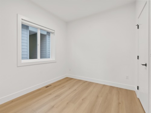 101-16693 16 Avenue, Surrey, BC 