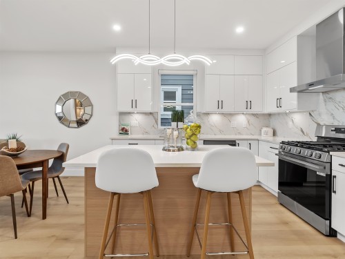 101-16693 16 Avenue, Surrey, BC 