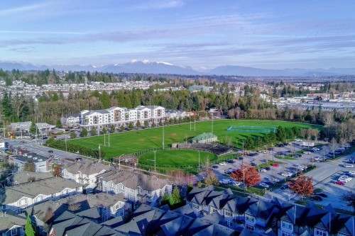 100-6299 144 Street, Surrey, BC 