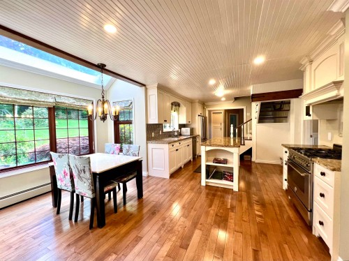 17302 29 Avenue, Surrey, BC 