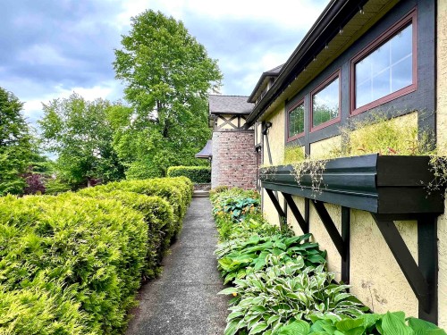 17302 29 Avenue, Surrey, BC 