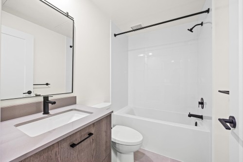 208-27215 Aldergrove Town Centre Drive, Langley, BC 