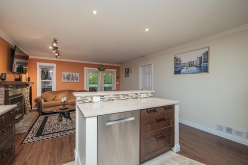 13452 62A Avenue, Surrey, BC 