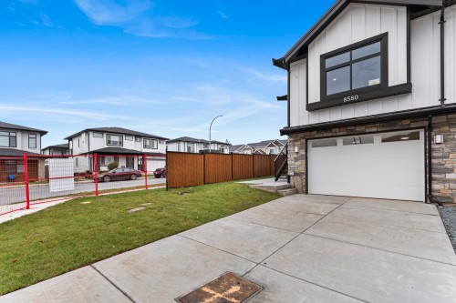 8590 Dunbar Way  Mission, BC V4S 0A7